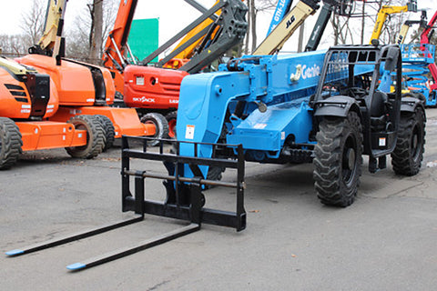 2017 GENIE GTH844 8000 LB DIESEL TELESCOPIC FORKLIFT TELEHANDLER PNEUMATIC 4WD AUXILIARY HYDRAULICS 2650 HOURS STOCK # BF9598179-NLE - United Lift LLC