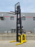 2020 HYSTER W30ZR 3000 LB ELECTRIC WALKIE PALLET JACK 73/149" 3 STAGE CUSHION SIDE SHIFTER 647 HOURS STOCK # BF9155139-RIL - United Lift LLC