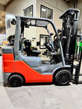 2022 TOYOTA 8FGCU30 6000 LB LP GAS FORKLIFT CUSHION 94/198" 3 STAGE MAST SIDE SHIFTER 814 HOURS STOCK # BF9132149-BUF - United Lift LLC