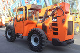 2015 SKYTRAK 6042 6000 LB DIESEL TELESCOPIC FORKLIFT TELEHANDLER PNEUMATIC 4WD ENCLOSED HEATED CAB 2558 HOURS STOCK # BF9398719-NLE - United Lift LLC