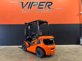 2026 VIPER FB25F 5000 LB 80 VOLT LITHIUM-ION ELECTRIC FORKLIFT PNEUMATIC 85/189" 3 STAGE MAST SIDE SHIFTER STOCK # BF9283529-ILE - United Lift LLC