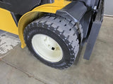 2016 YALE GLP090VX 9000 LB LP GAS FORKLIFT DUAL DRIVE PNEUMATIC 94/195 3 STAGE MAST SIDE SHIFTER ENCLOSED CAB 1498 HOURS STOCK # BF9144739-ILE