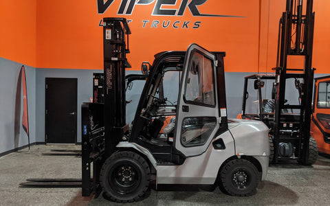 2021 VIPER FD35 8000 LB DIESEL FORKLIFT DUAL PNEUMATIC TIRES 101/157" 2 STAGE MAST SIDE SHIFTING FORK POSITIONER ENCLOSED CAB STOCK # BF9343219-ILIL - United Lift Used & New Forklift Telehandler Scissor Lift Boomlift